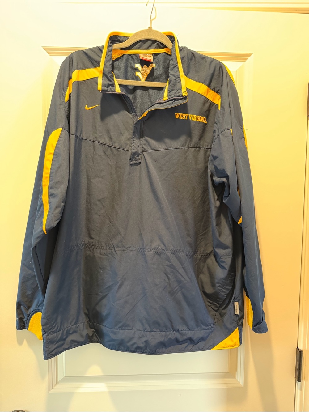 Nike Navy and Gold West Virginia Pullover Windbreaker
